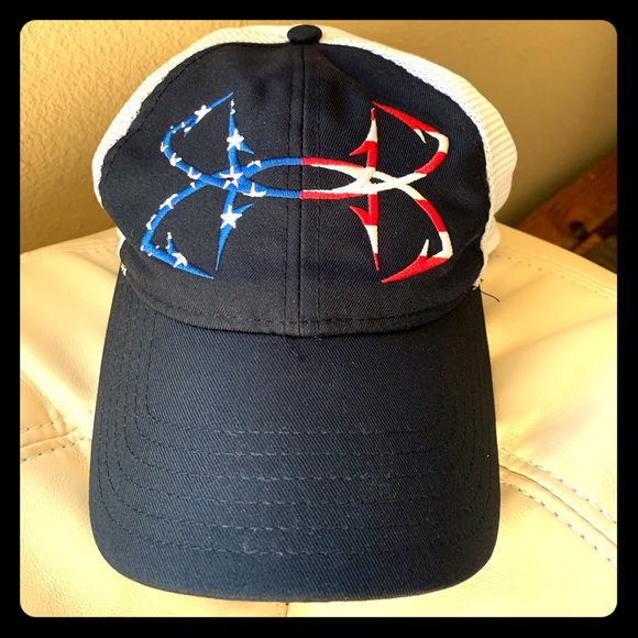 Under Armour - Picture 1 of 3